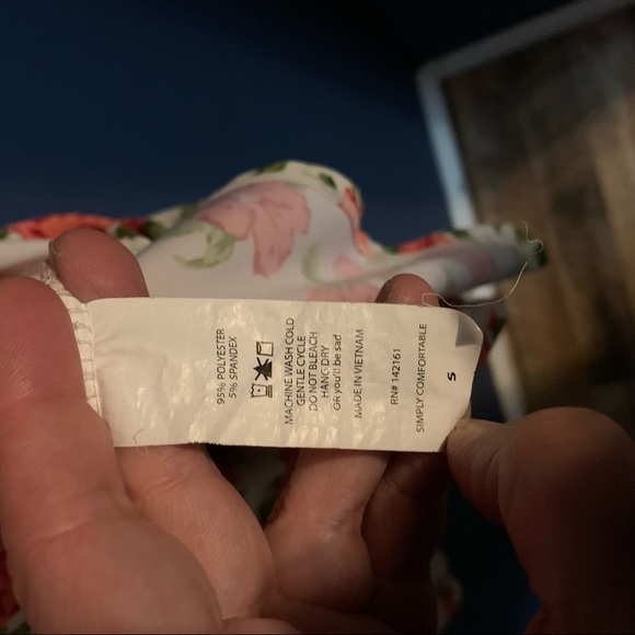 Lularoe Carly Dress Roses Size S *Leggings Material* - Picture 4 of 6